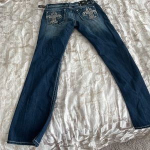 Women’s boot cut jeans. NWT.